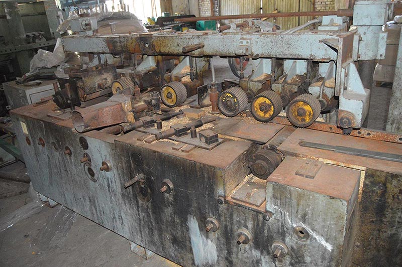 деревообробне устаткування промислове устаткування верстат деревообробний на 4 голівки продаж виробництво Острів Львівська